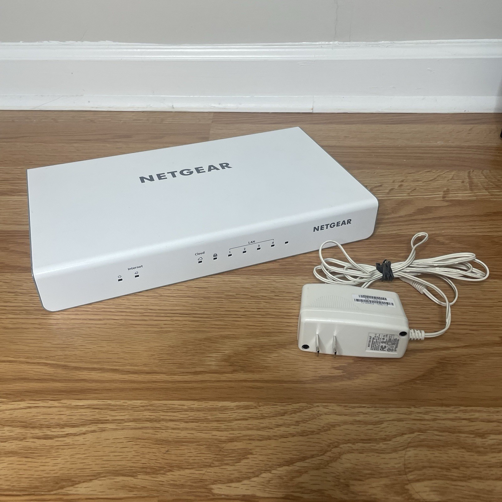 NETGEAR BR500 Insight Business Router Instant VPN