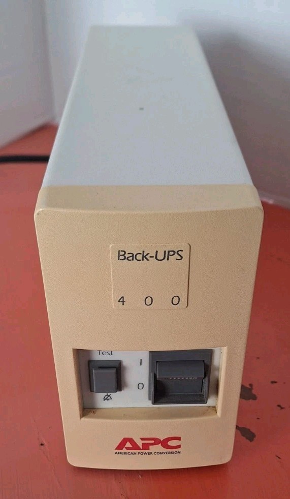 Vintage APC Back-UPS 400 400 Watt Backup Power Supply