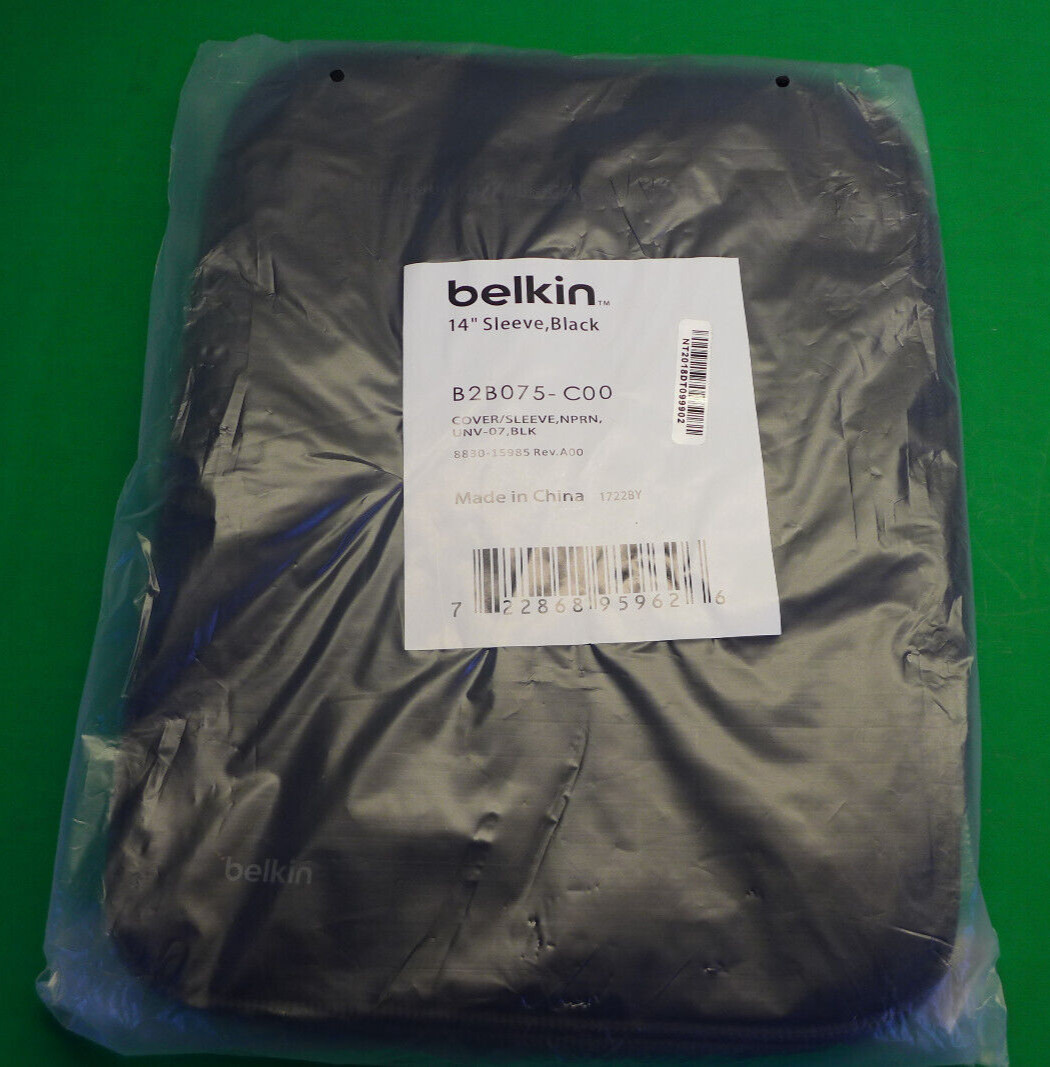 NEW Belkin Neoprene 14" Laptop Sleeve Black B2B075-C00