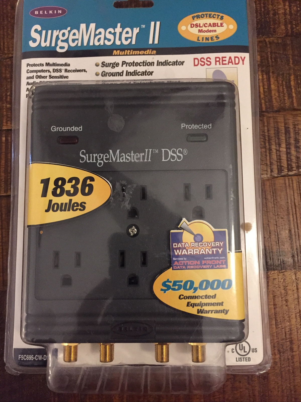 Belkin Surge Master II Multimedia DSS 1692 Joules Surge Protector NEW- I. 