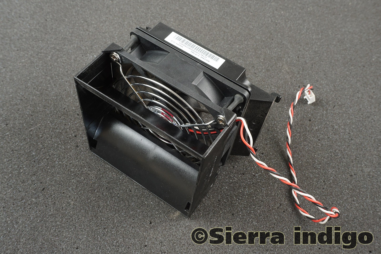 Lenovo FRU 45K2306 Fan ThinkStation E20