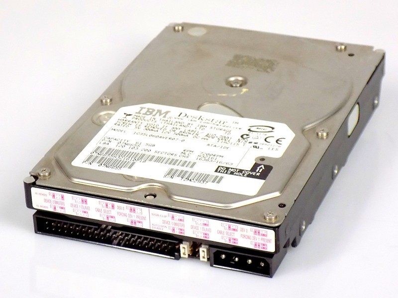 61.5GB IBM Deskstar IC35L060AVER07-0 07N6655 IDE 3.5 inch 7200rpm HDD Hard Drive