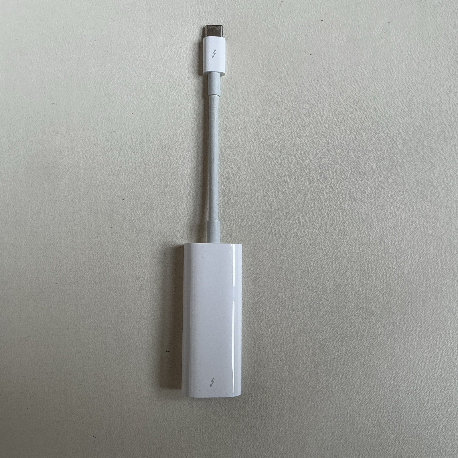 Original Genuine Apple A1790 Thunderbolt 3 (USB-C) to Thunderbolt 2 Adapter