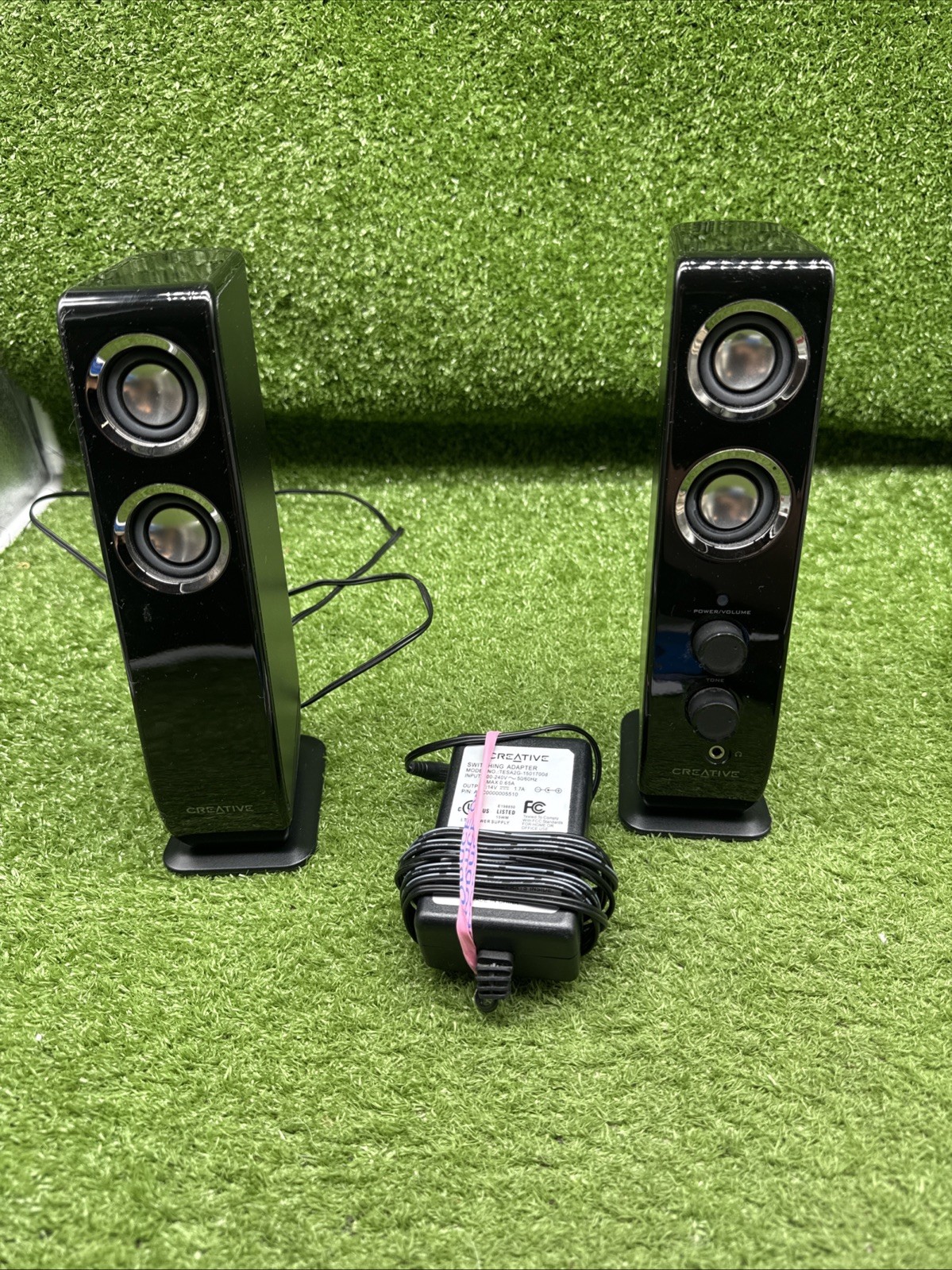 Vtg Creative Labs I-Trigue 2300 2.0 Prem. Stereo Speakers Controller Volume. S6