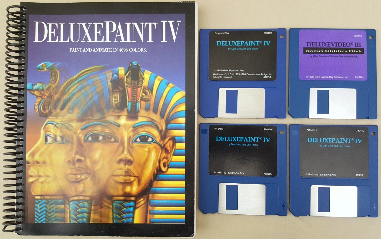Deluxe Paint IV v4.0 & Video III BONUS Disk - ©1991 EA Electronic Arts for Amiga