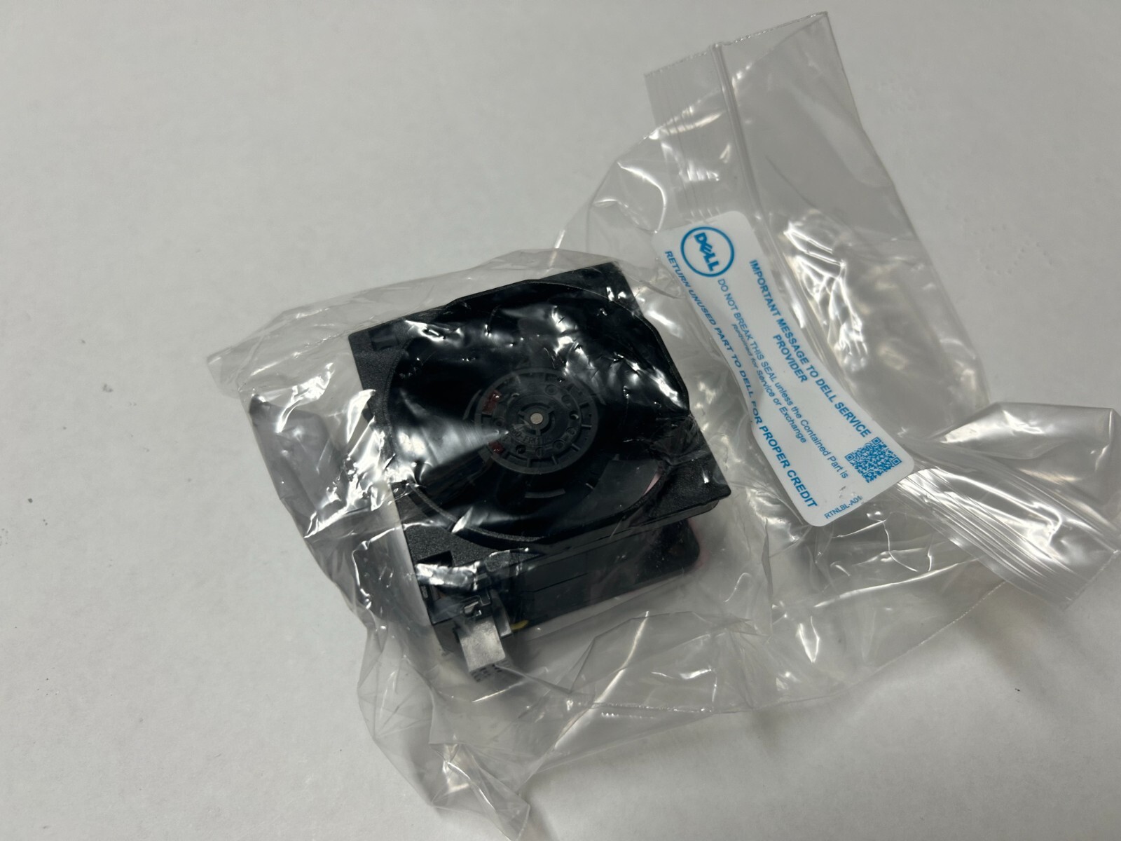 New Genuine Dell PowerEdge R740 R740XD High Performance Fan 4VXP3 04VXP3