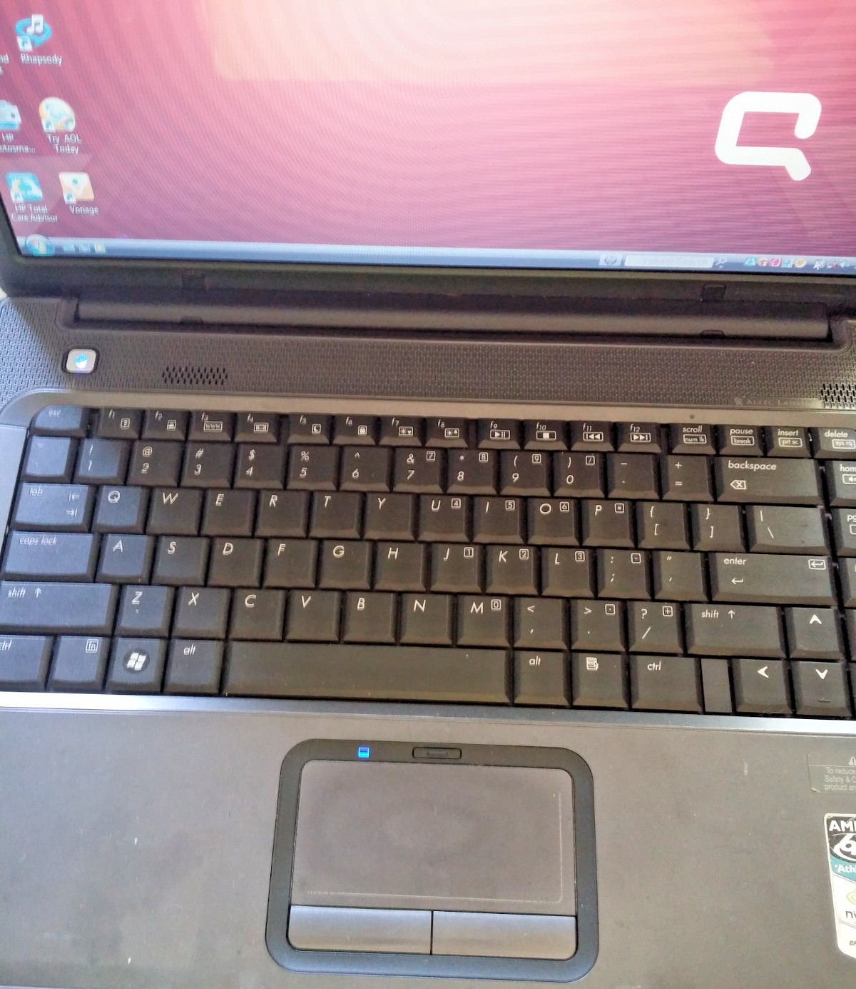 Compaq Presario F700 Laptop (GR971UA#ABA)  AMD Athlon 64X2 DUAL CORE ram 32 bit