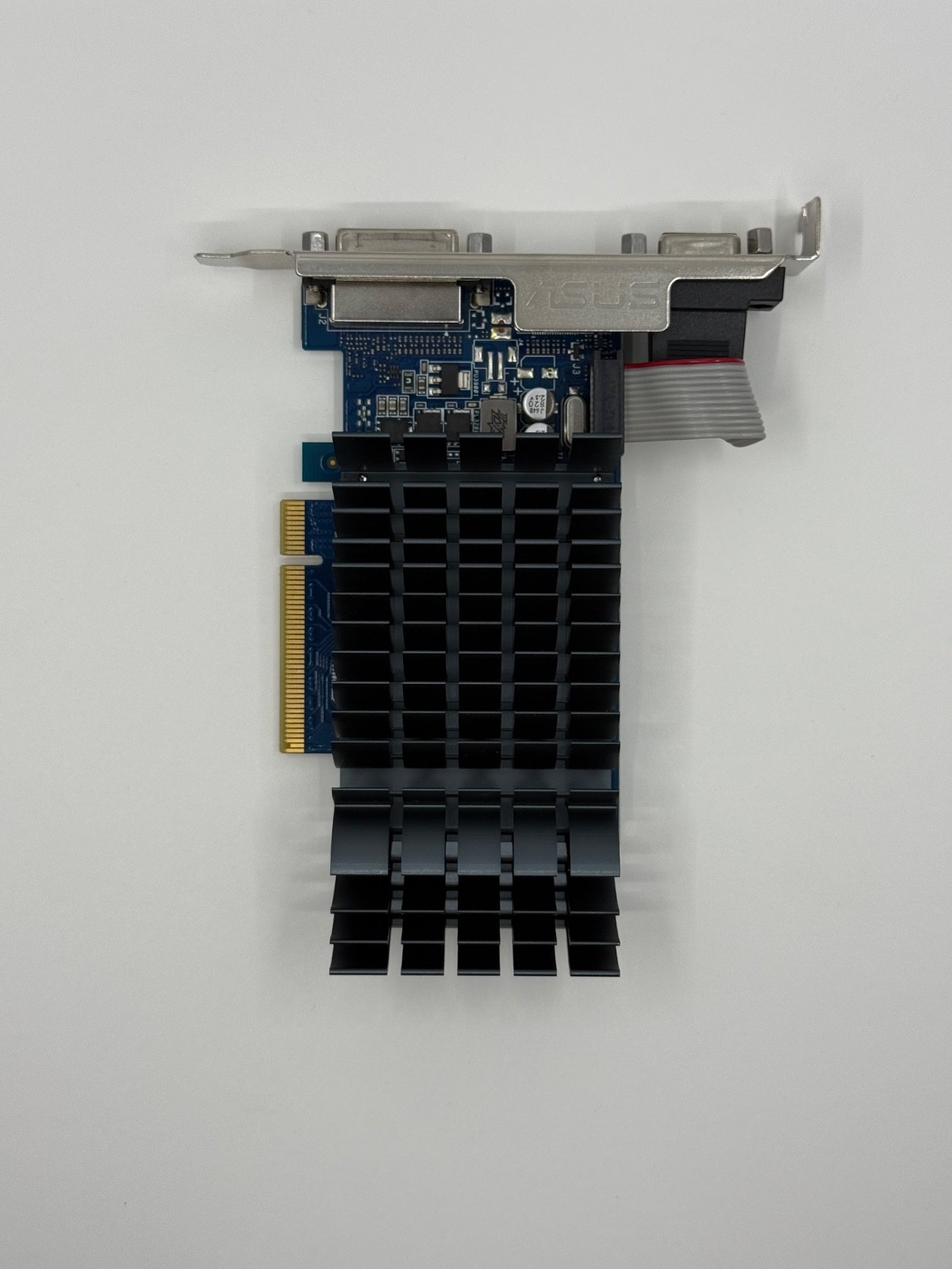 ASUS GeForce GT 710 2GB DDR3 Fanless PCIe Video Card 710-2-SL-CSM HDMI DVI VGA