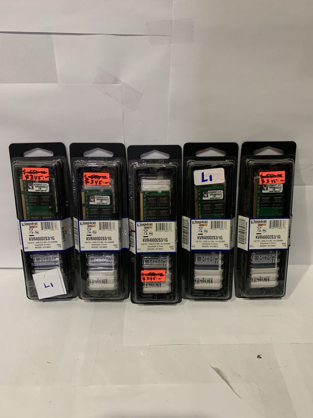 Kingston RAM 1GB PC2-3200 DDR2 SDRAM 200-Pin SO-DIMM KVR400D2S3/1G (LOT OF 5)