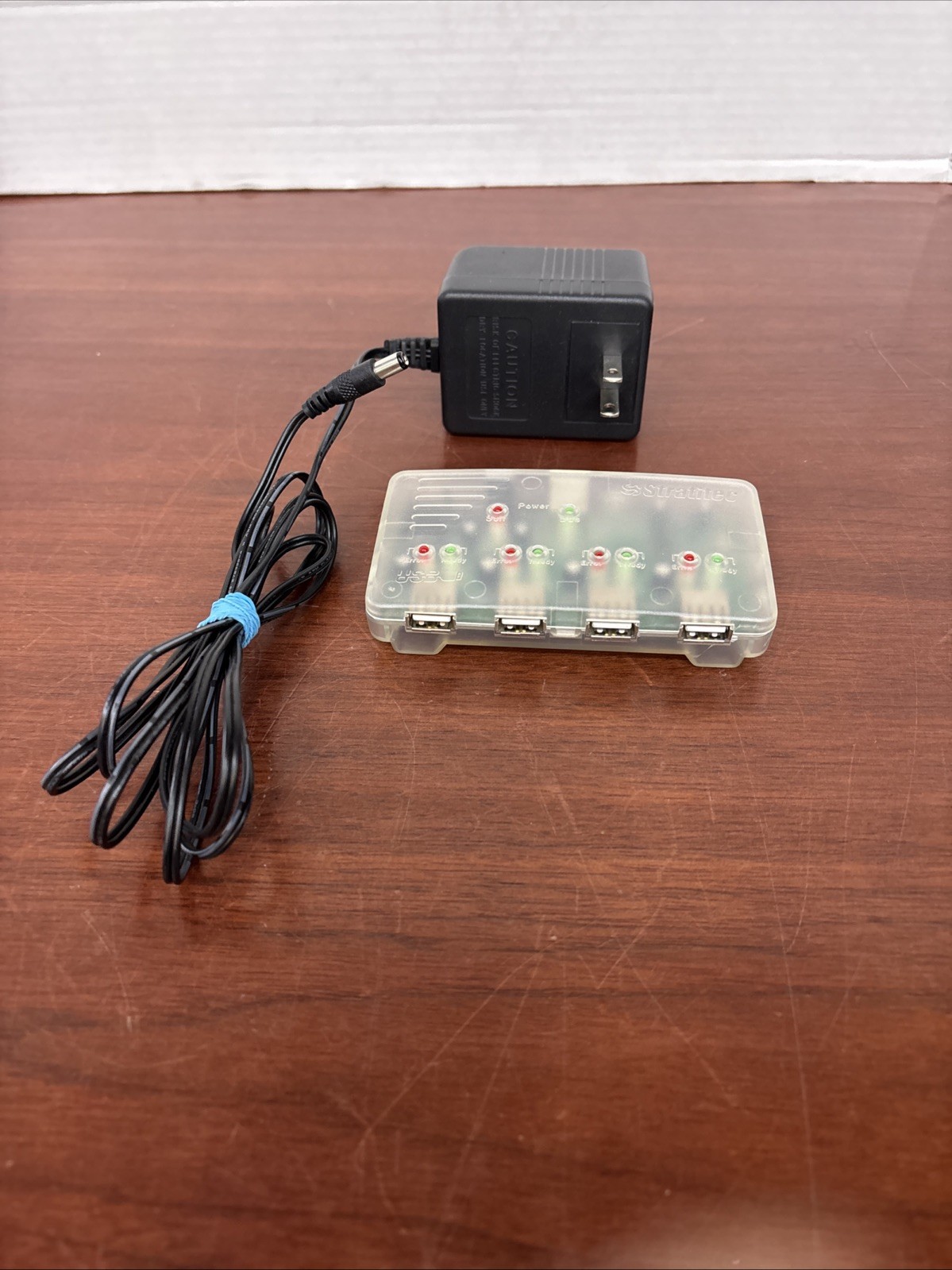 Stratitec USB 2.0 4 Port Hub With Power Supply