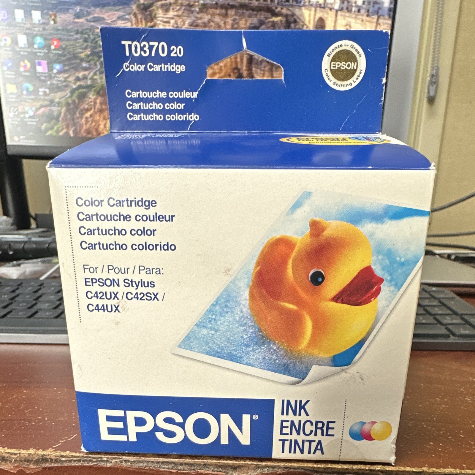 Epson T037020/C13T037020 Genuine Tri-Color Ink Cartridge for Stylus C42/C44
