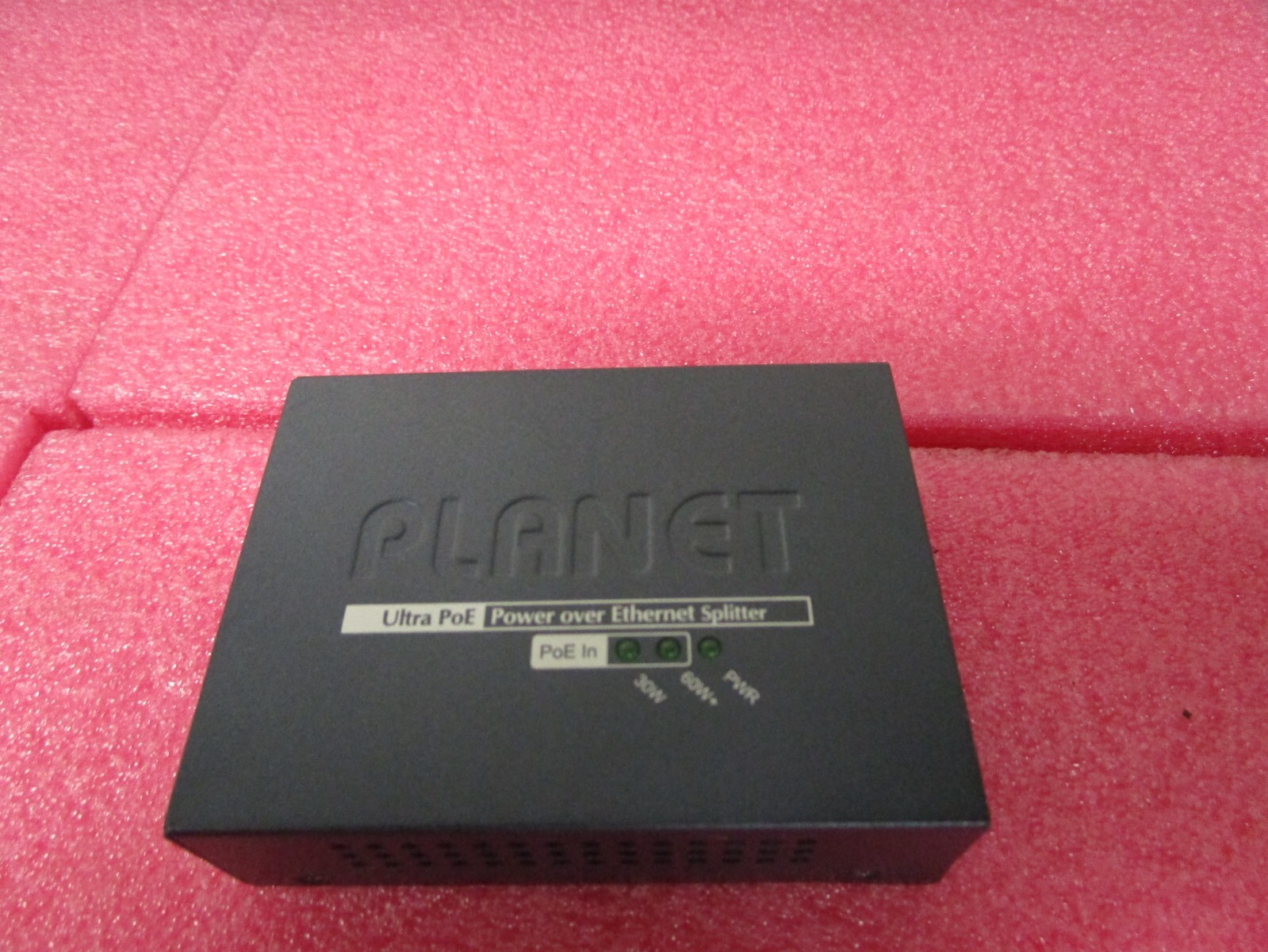 PLANET POE-172S Gigabit Ultra PoE Power over Ethernet splitter 10/100/1000Mbps