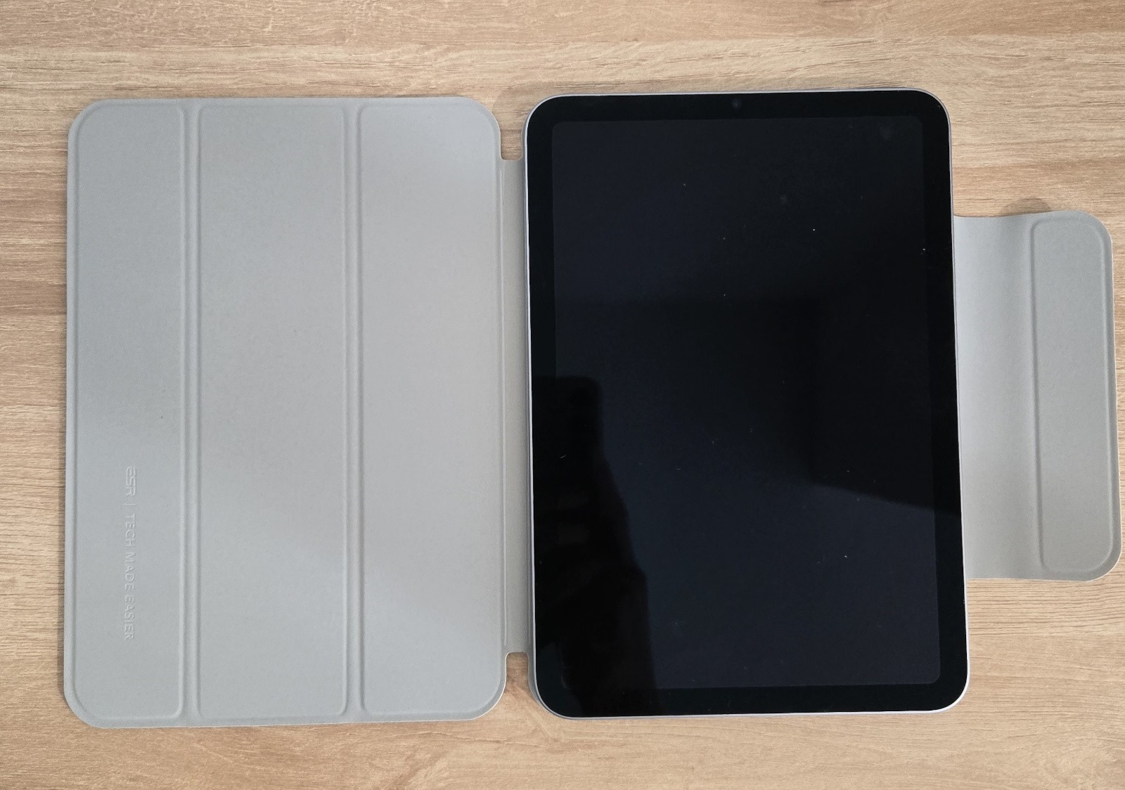 Apple iPad mini 7th Generation A17 Pro 128GB WiFi Space Gray + Gray Case Bundle