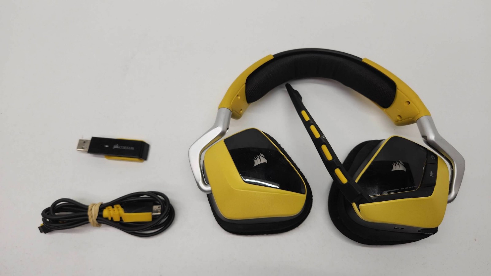 Yellow Corsair VOID PRO RGB Wireless Gaming Headset Dolby 7.1 w/ DONGLE | TESTED