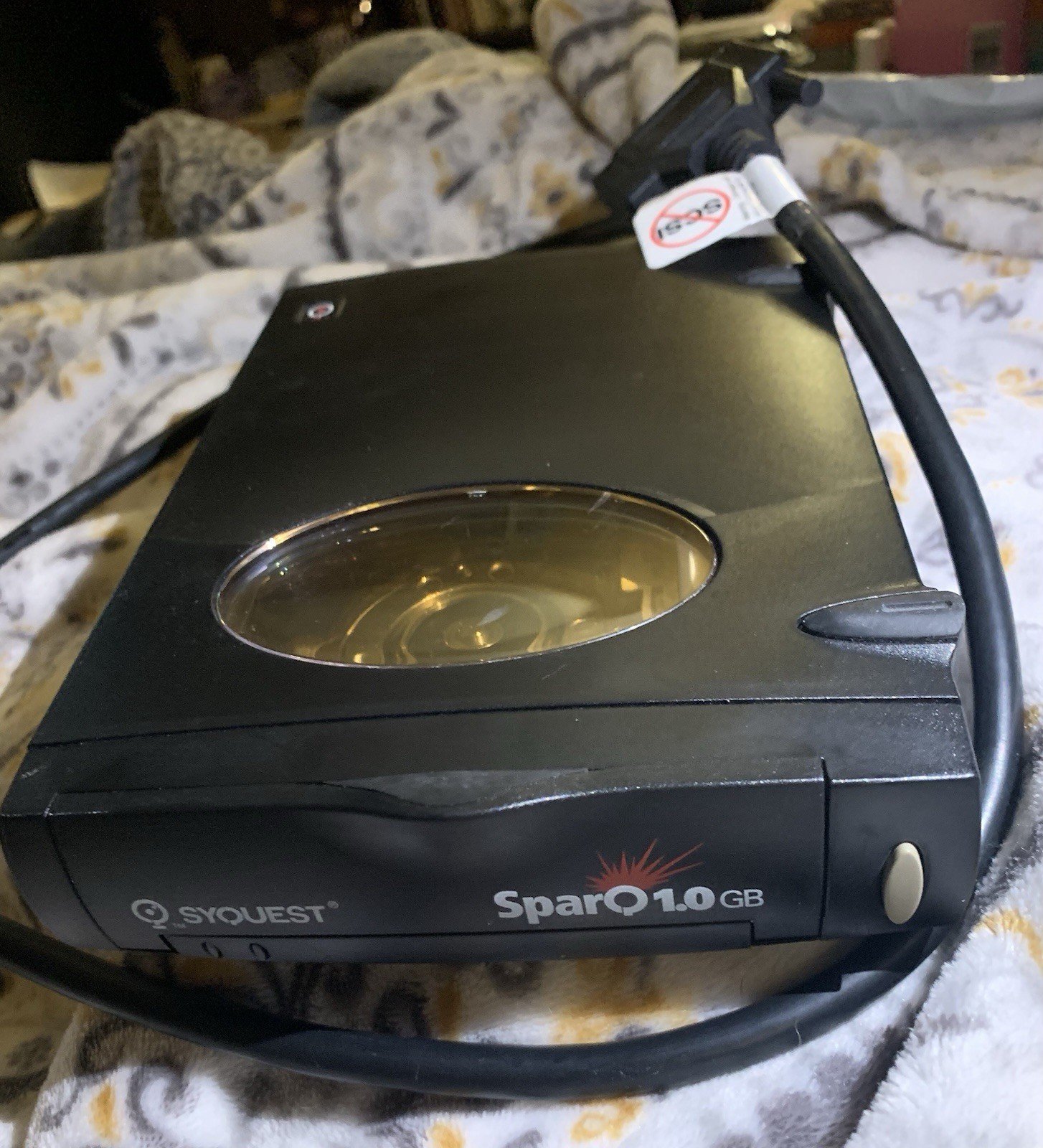 Syquest Sparq 1.0GB Removable Cartridge Hard Drive w/chord Untested
