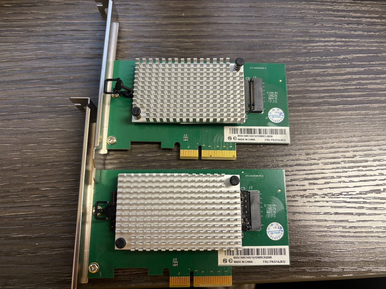 LOT 2 Lenovo 01AJ832 PCIe x4 to M.2 NVMe SSD Riser Adapter Card w/ Heatsink