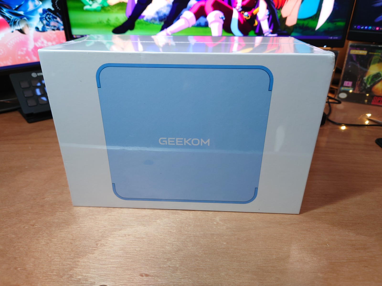 GEEKOM AX8 Max Mini PC with AMD Ryzen 7 8745HS Dual 2.5GbE LAN Port(Beat Ryze...