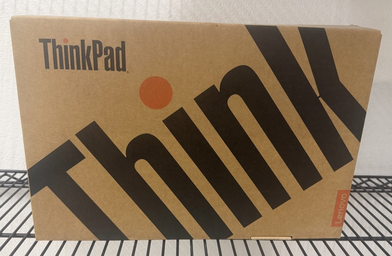 NEW Lenovo Thinkpad E14 14" Gen 1 i5-10210U 8 GB RAM - 1 TB HDD
