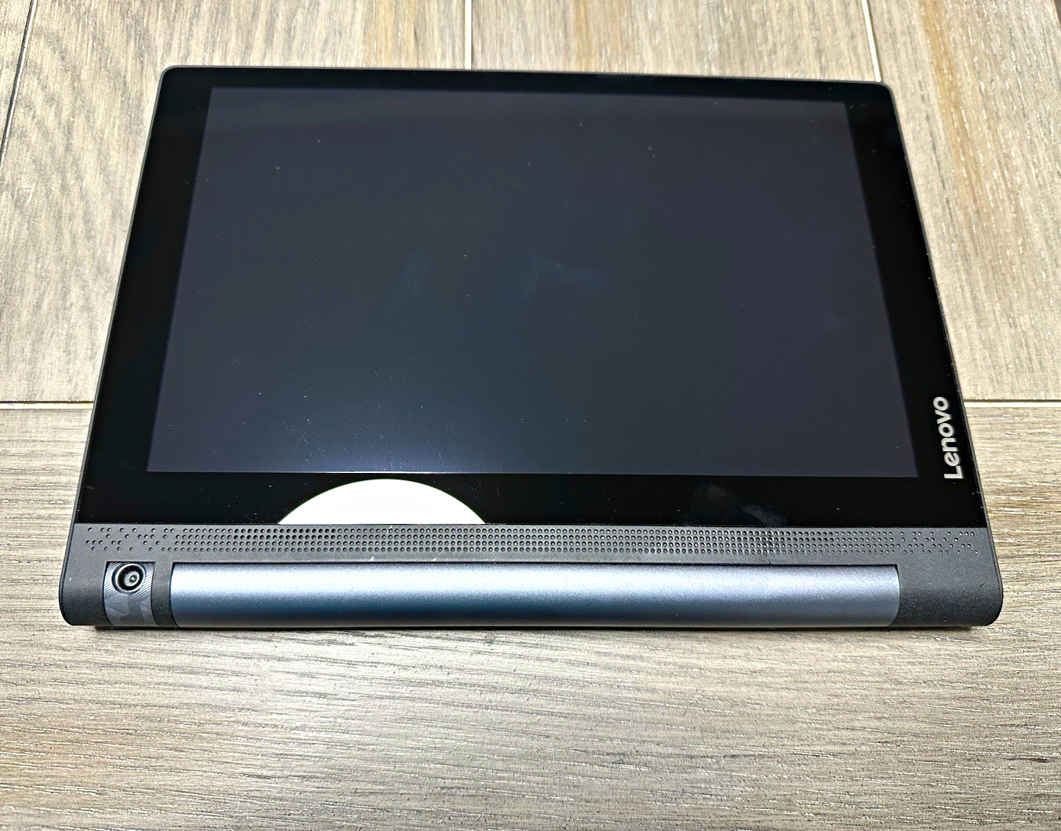 Lenovo Yoga Tab 3 10.1in 16GB 1GB RAM Wi-Fi Android Black ZA0H0022US