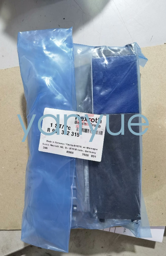 1PCS R901382315 4WRPEH6C3B40L-3X/M/24A1 new valve FedEx or DHL