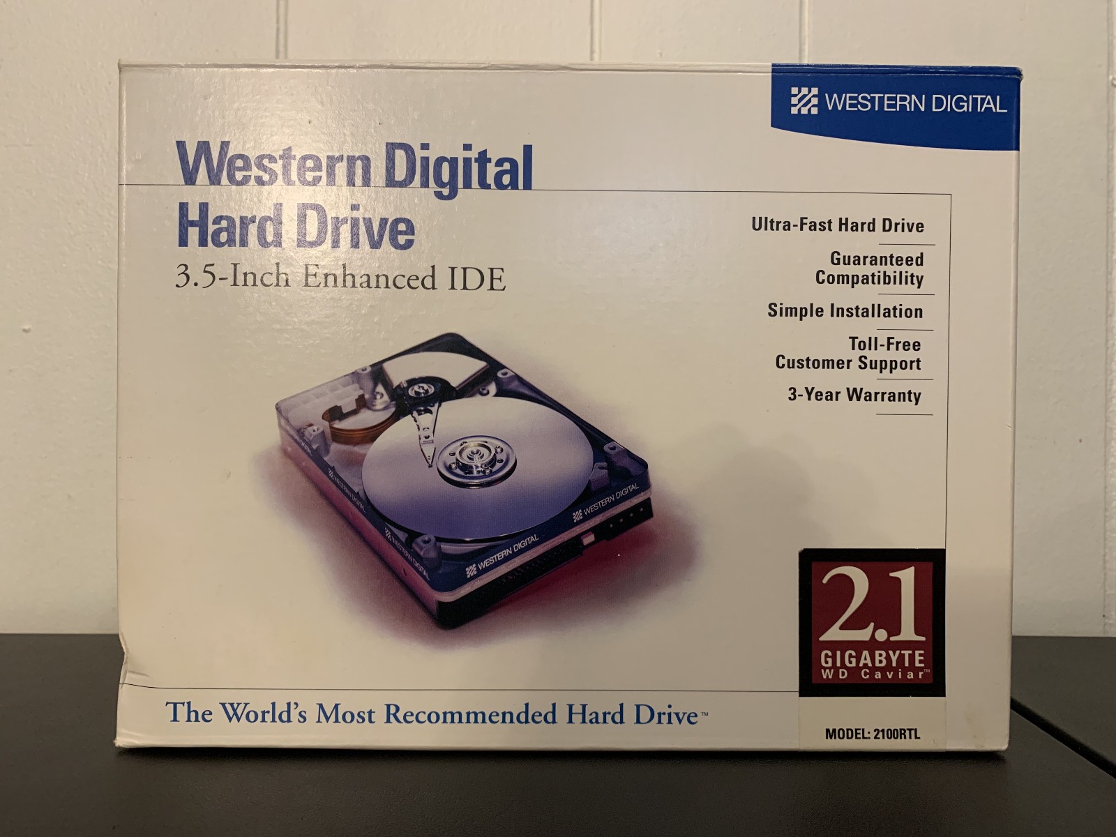Vintage Western Digital WD Caviar WD200 20GB IDE 3.5in HDD WD200BB-75CLB0