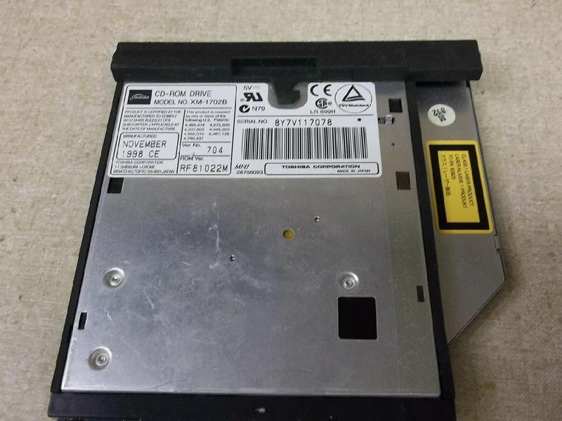 XM-1702B toshiba / ibm 24X ide CD-ROM drive cdrom 2645-51U thinkpad 600 from