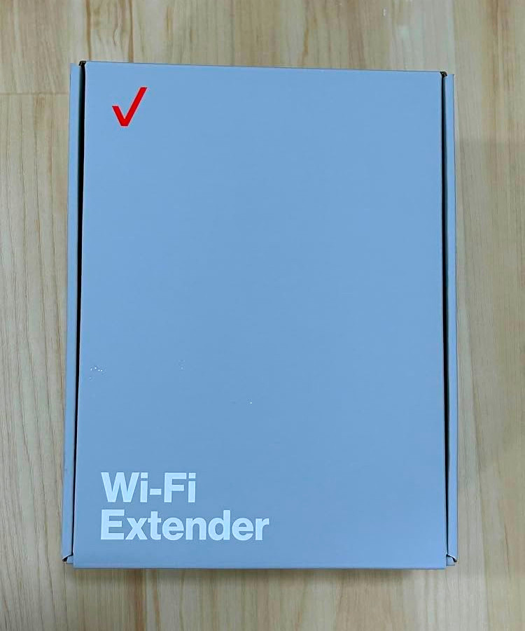 Verizon Wi-Fi Extender CE1000A Tri-Band, BOX SEALED, New Condition