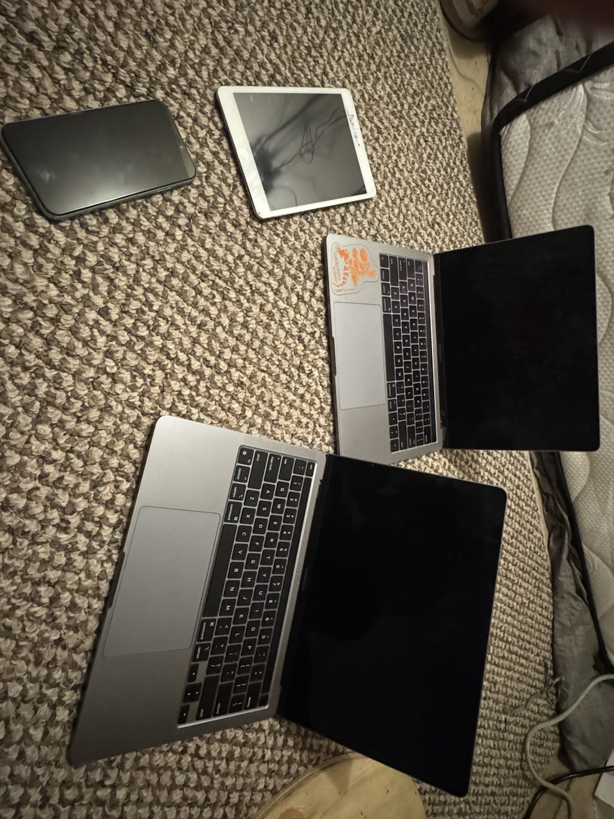 Apple Bulk Lot - 2x MacBooks, iPhone 11, iPad Mini - For Parts or Repair