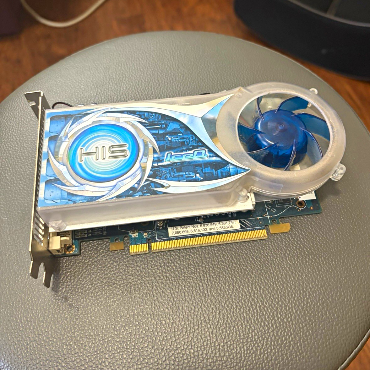 HIS ATI IceQ AGP Graphics Card Fan Heatsink, Multiple Monitor Support