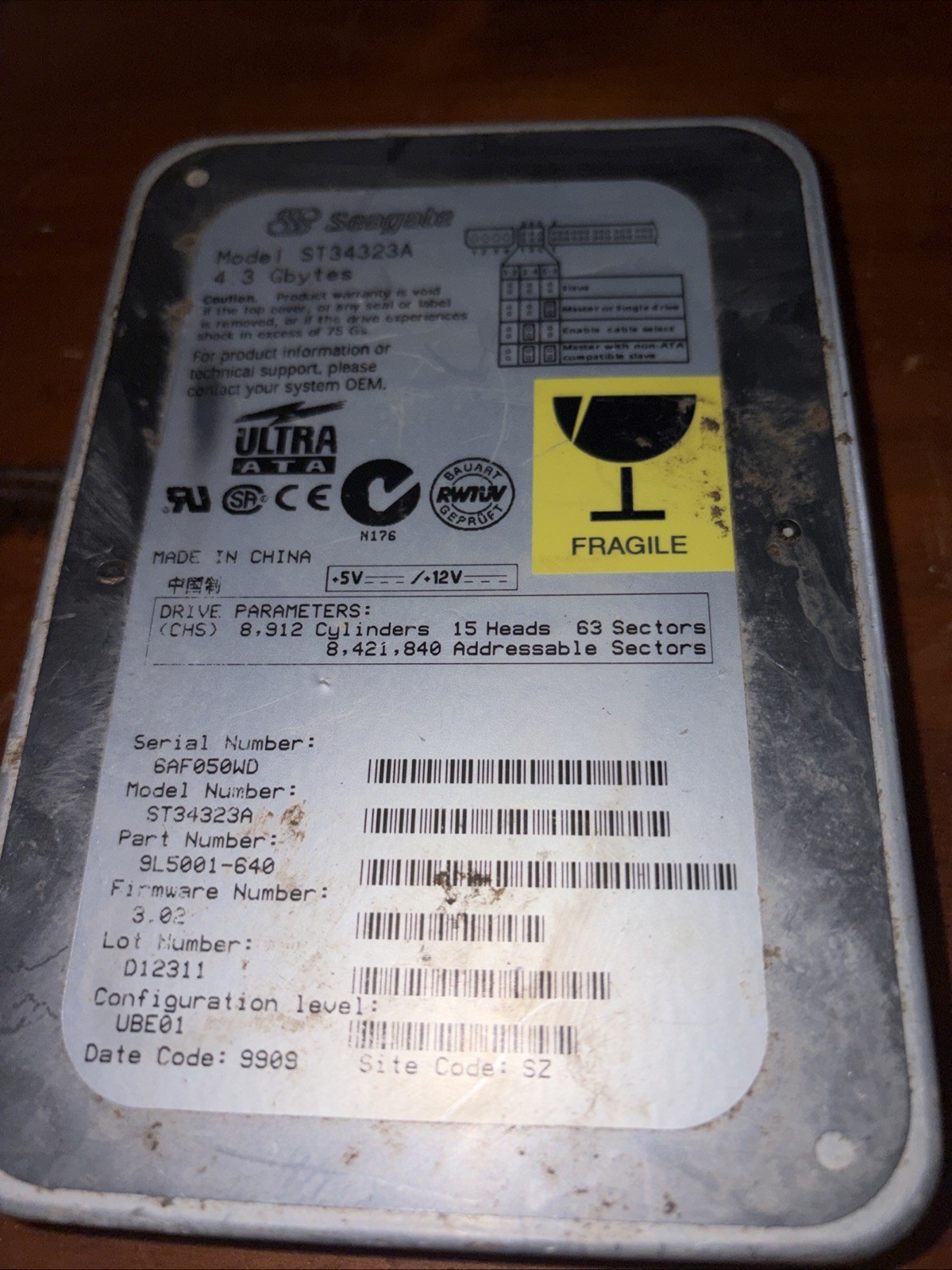 Seagate ST34323A 4.3gb 9L5001-034 3.02 24002650 6AF0RHYD 3.5 HDD IDE