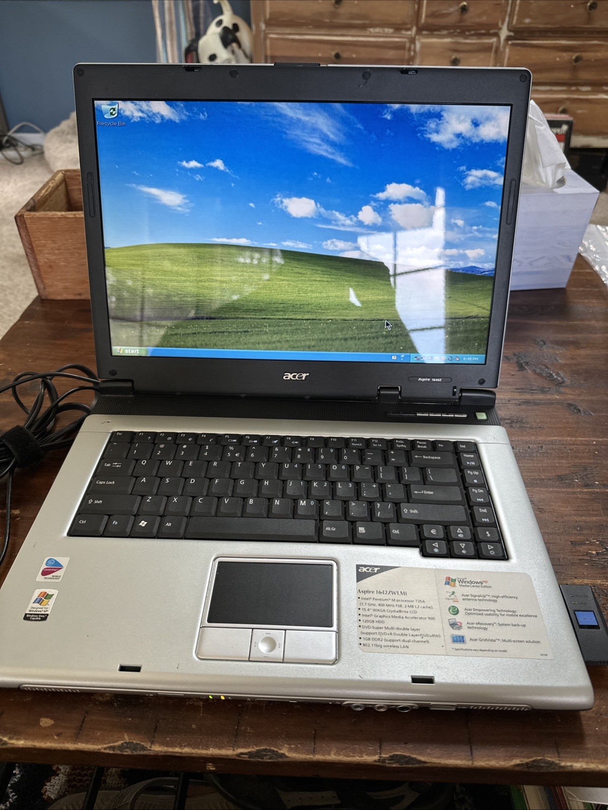 Acer Aspire 1640Z Intel Pentium M Centrino - 1GB RAM - Win XP Works