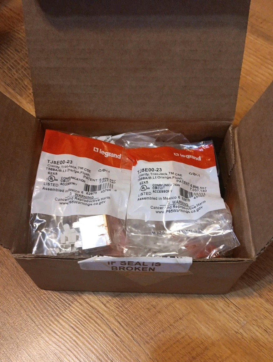 Lot Of 16 Ortronics OR-TJ5E00-23 Clarity TracJack  CAT 5e , 8 position, 