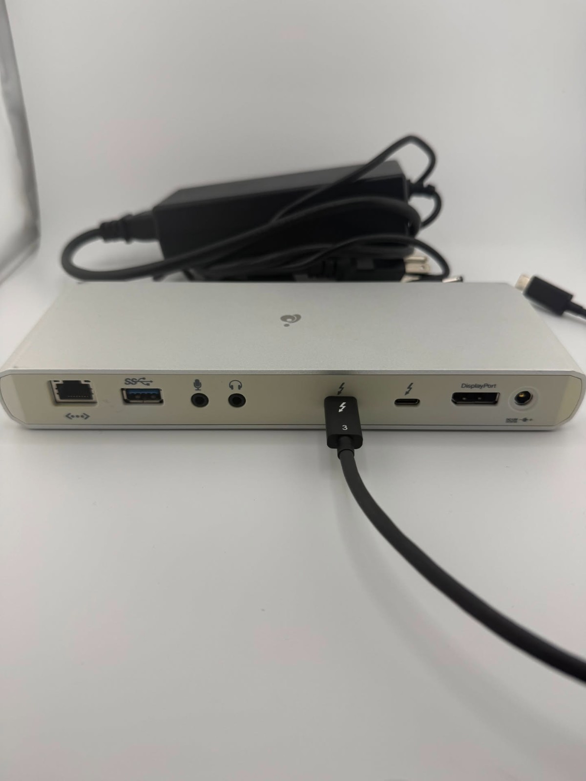 IOGEAR Thunderbolt 3 Quantum Docking Station GTD733