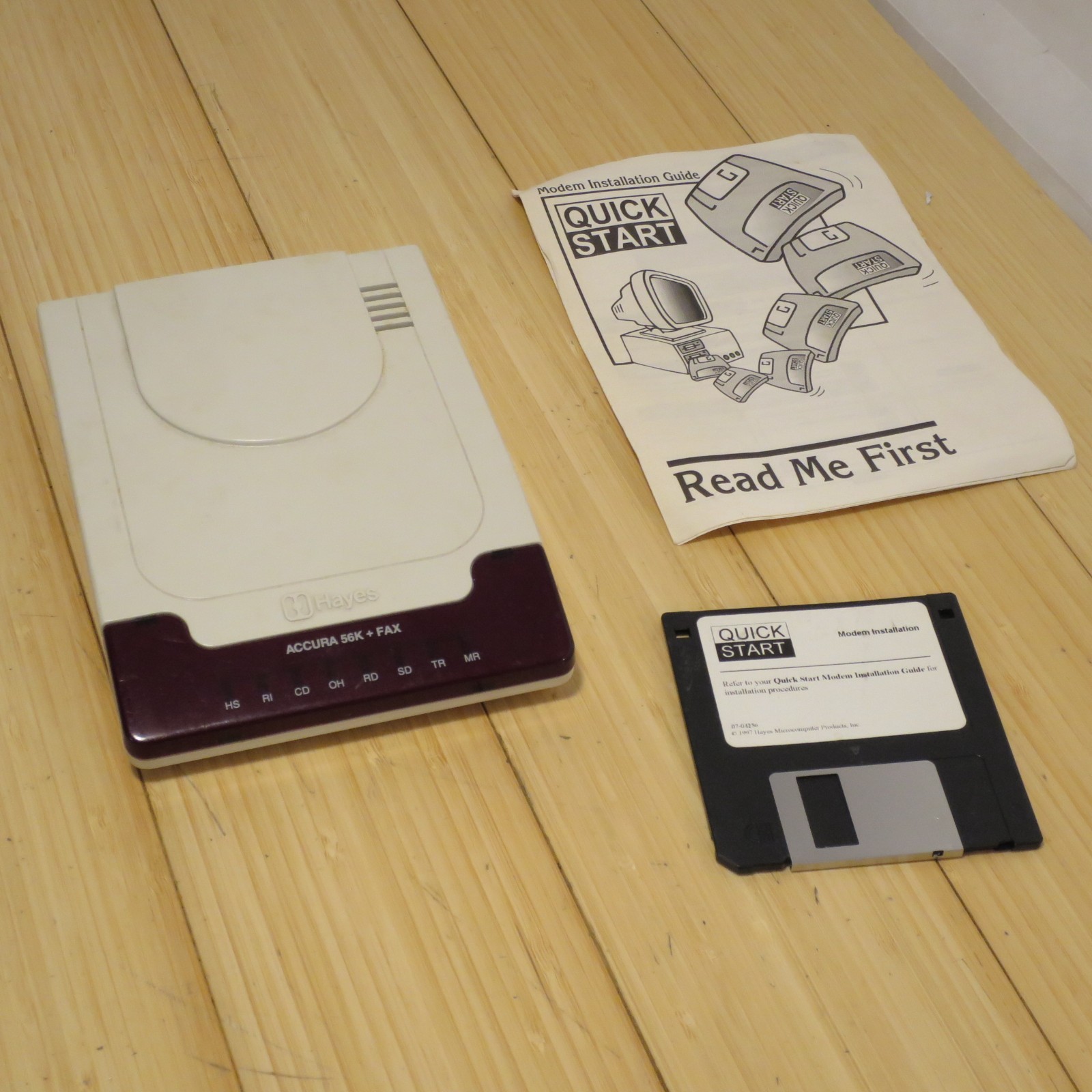 HAYES 4703US ACCURA 56K EXT FAX MODEM ACCURA 336/56K FAX  (no cables)