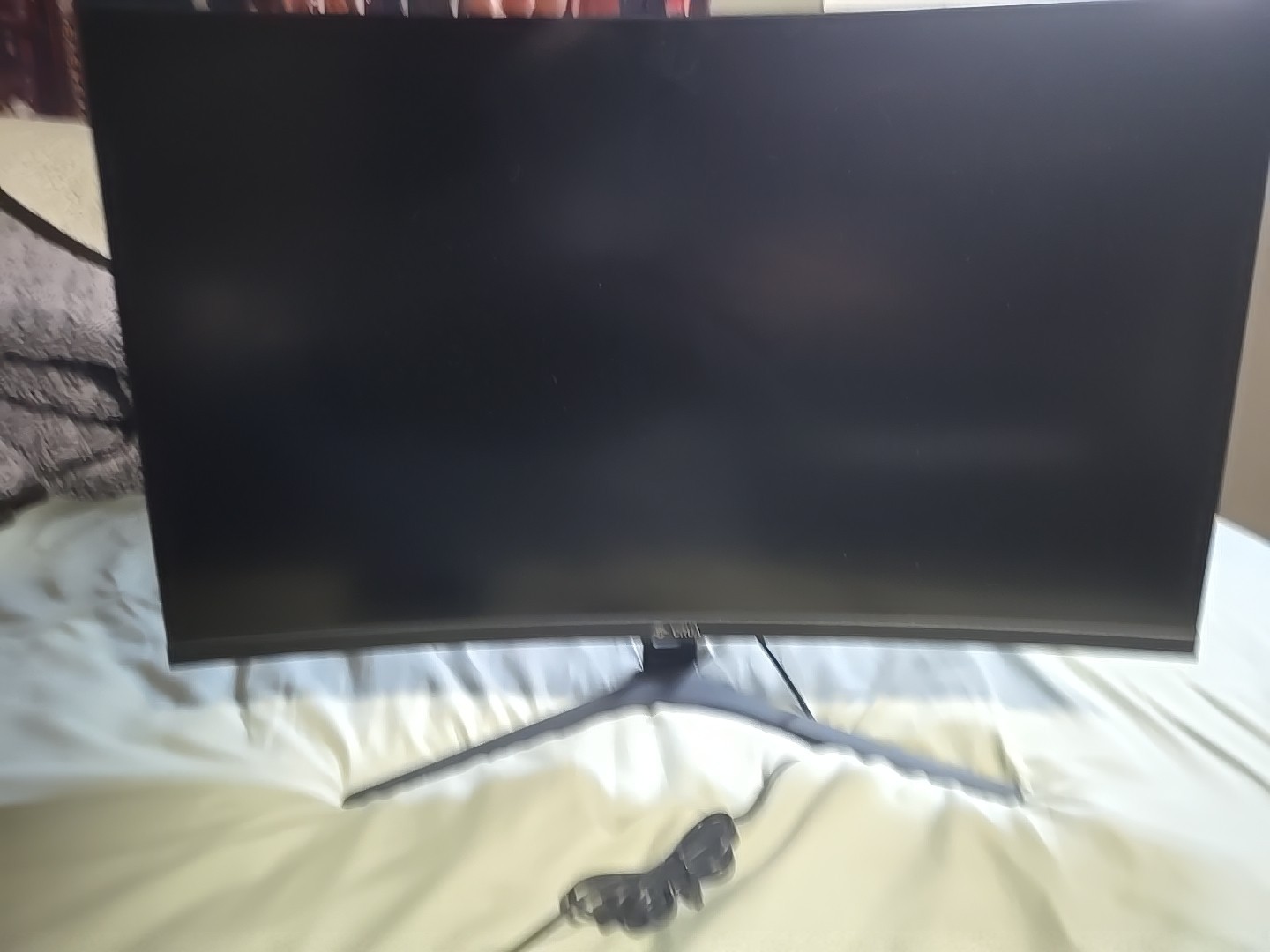 CRUA 27" Curved Gaming Monitor FHD 1920x1080P 144Hz/180Hz 1800R VA 120% sRGB,