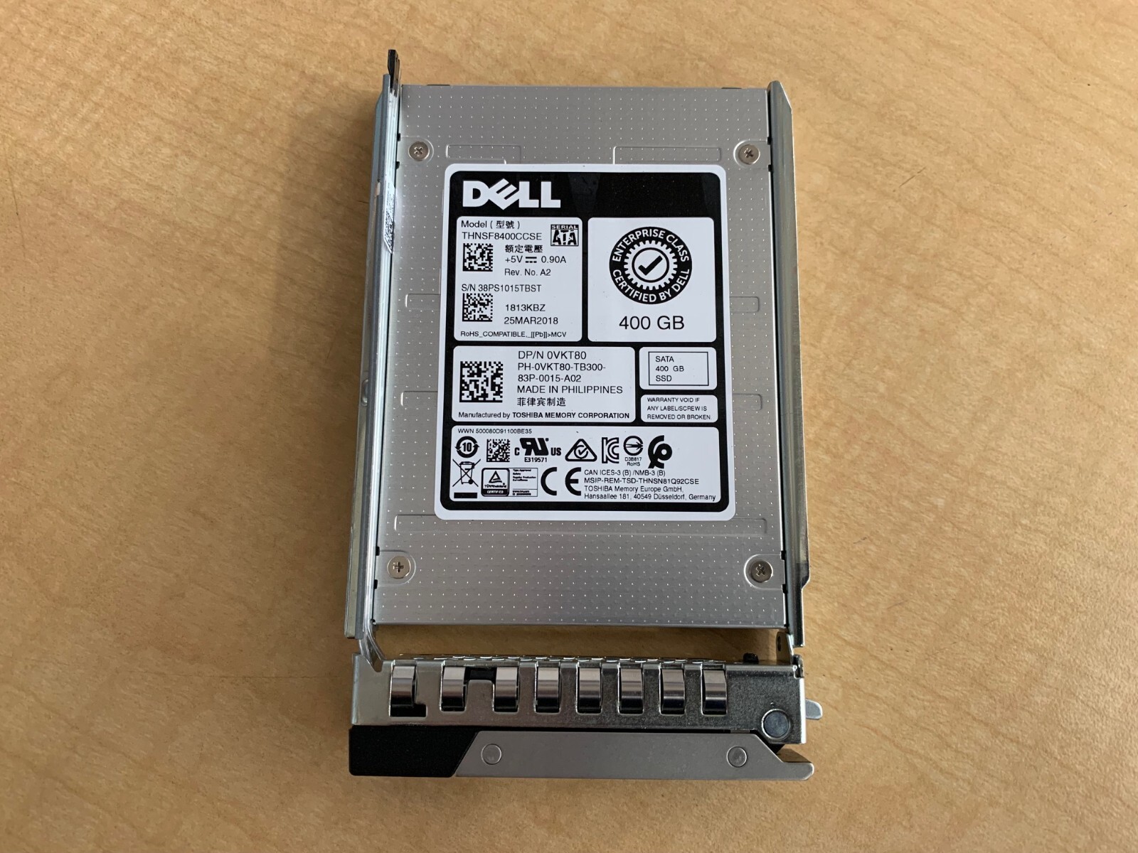 Dell 400GB 6Gbps SATA 2.5" Mixed Use SSD VKT80 / THNSF8400CCSE