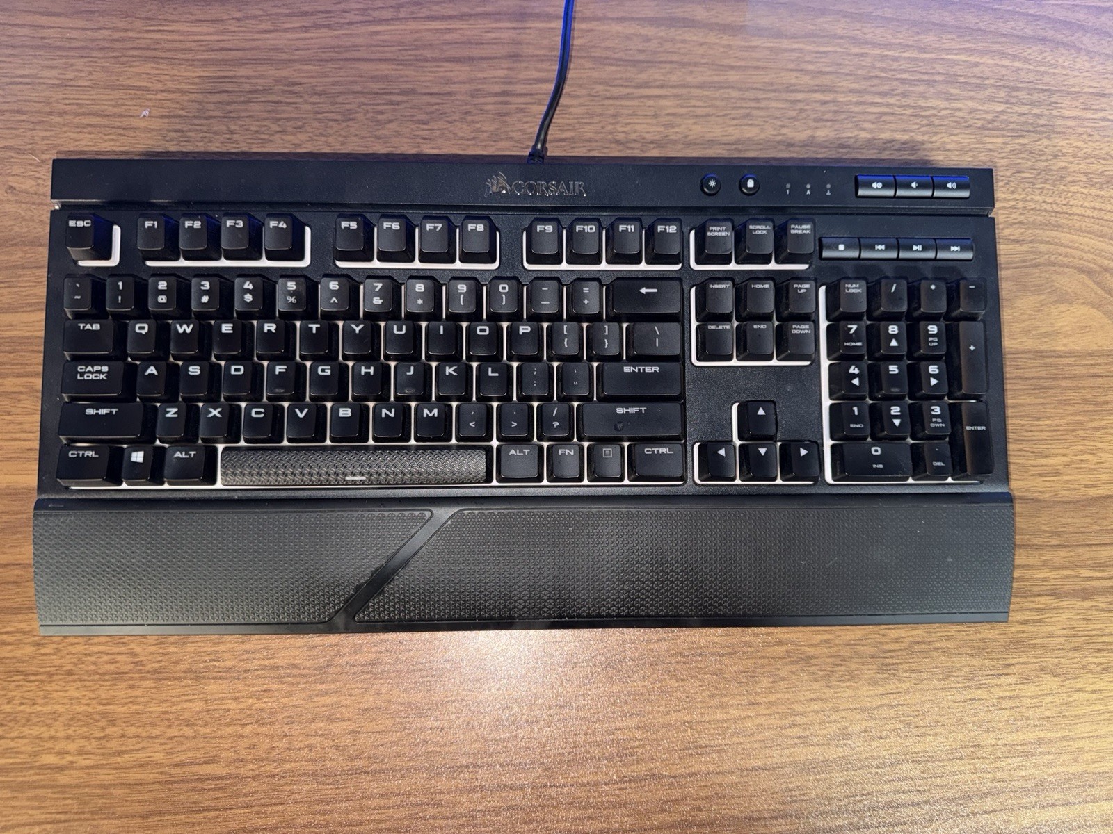 Corsair K68 RGB (CH9102010NA) Mechanical Gaming Keyboard