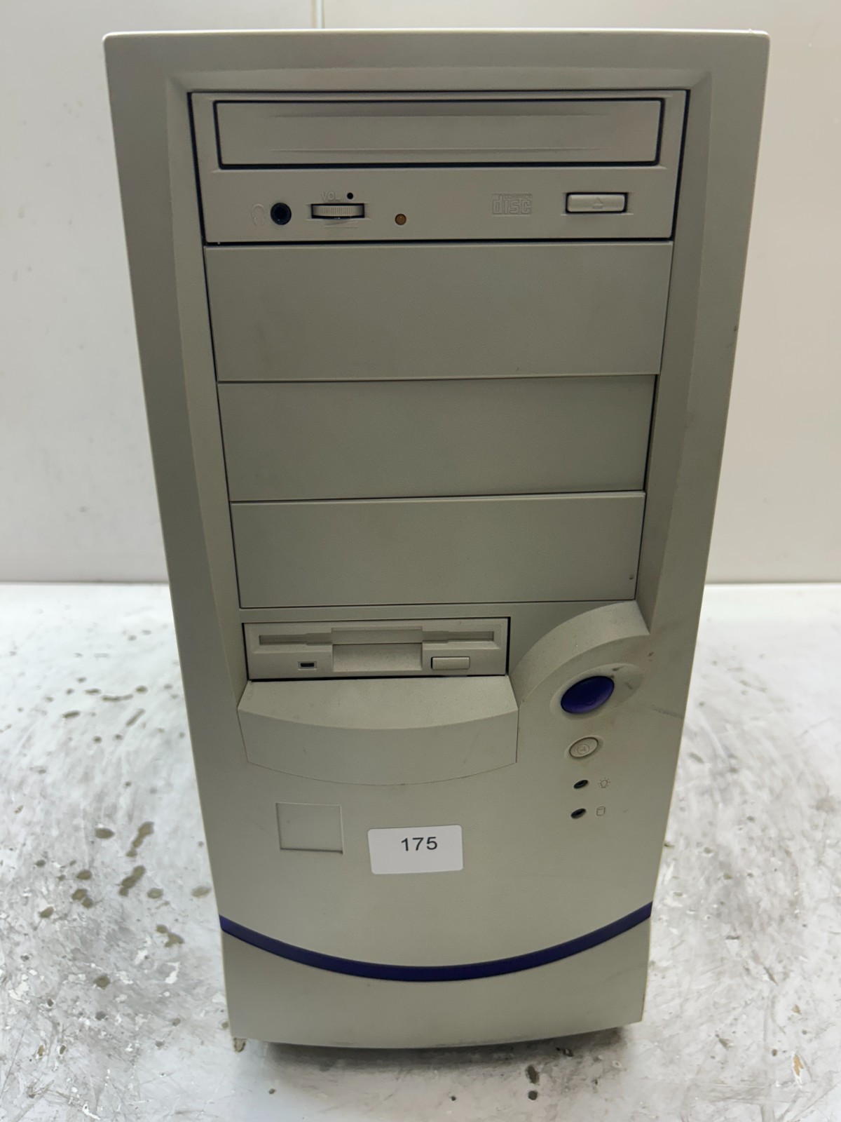 Vintage Beige ATX Desktop Computer Sleeper Case
