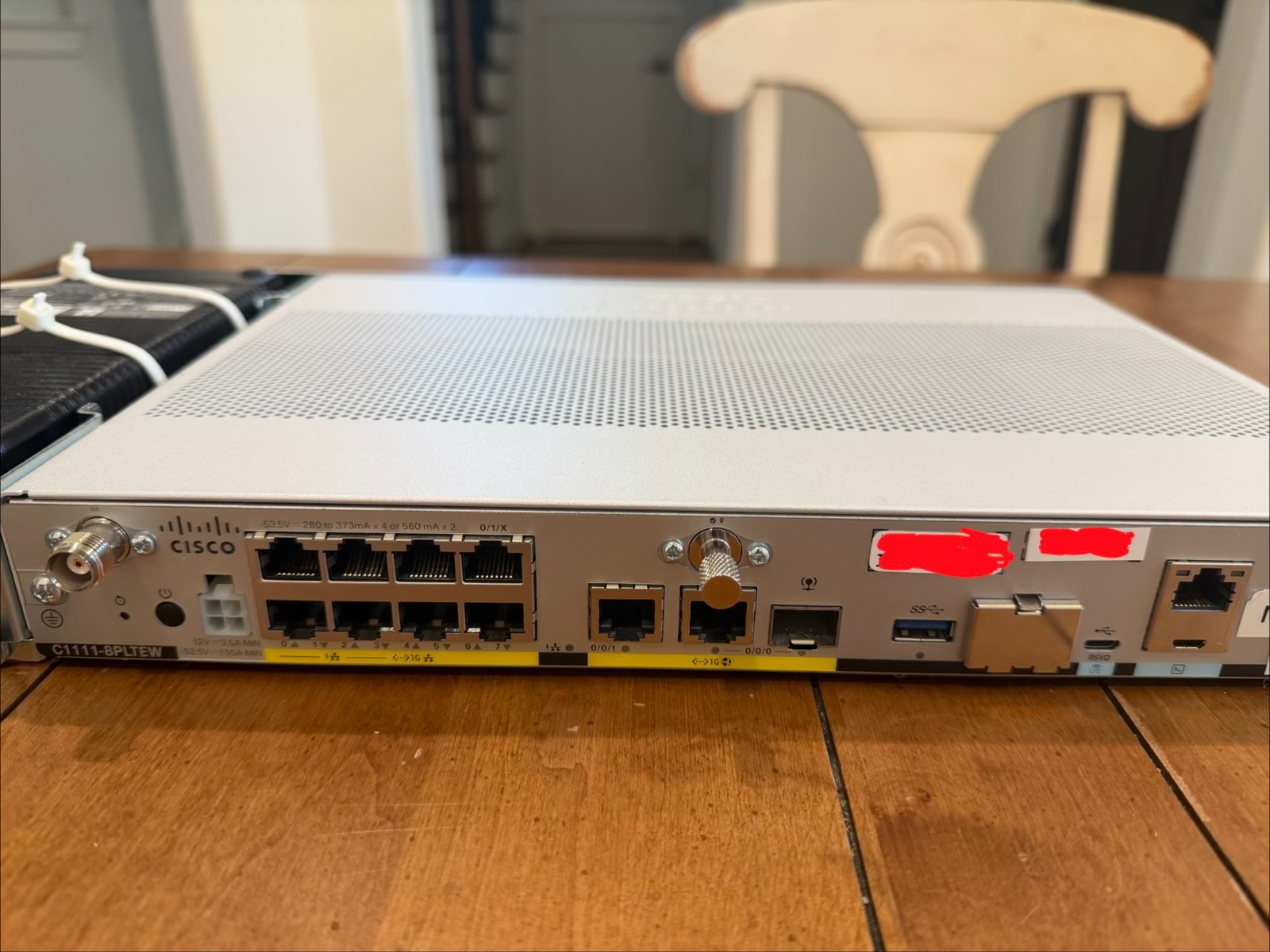 Cisco C1111-8PLTEW ISR 1100 Router with power supply and rack mount kit