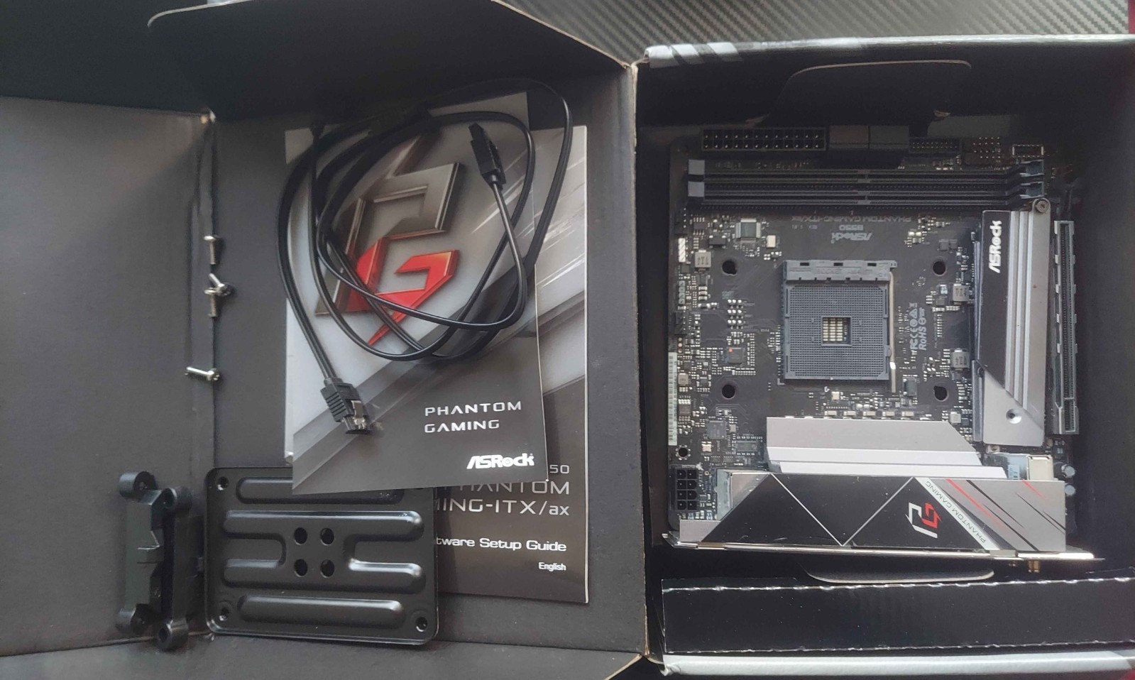 FAULTY B550 Phantom Gaming-ITX/ax