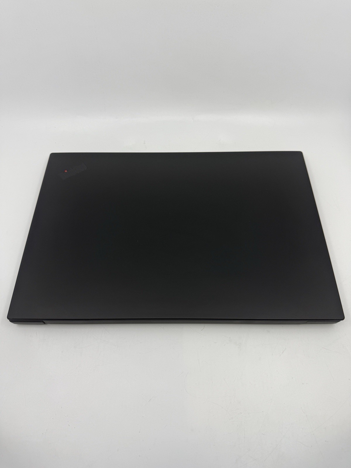 Lenovo ThinkPad P1 Gen 3 Xeon W-10855M No RAM SSD OS/Charger-(3 Avail) Read Desc