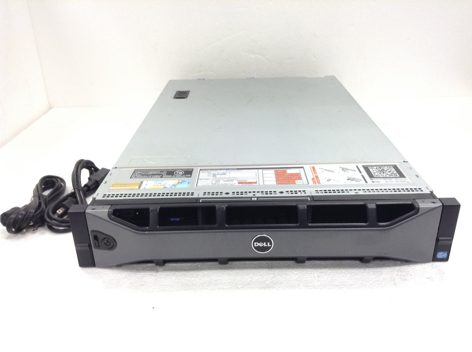 Dell PowerEdge R720 Xeon E5-2680 2.7GHz 16GB PERC H710 2x750W No HDD 