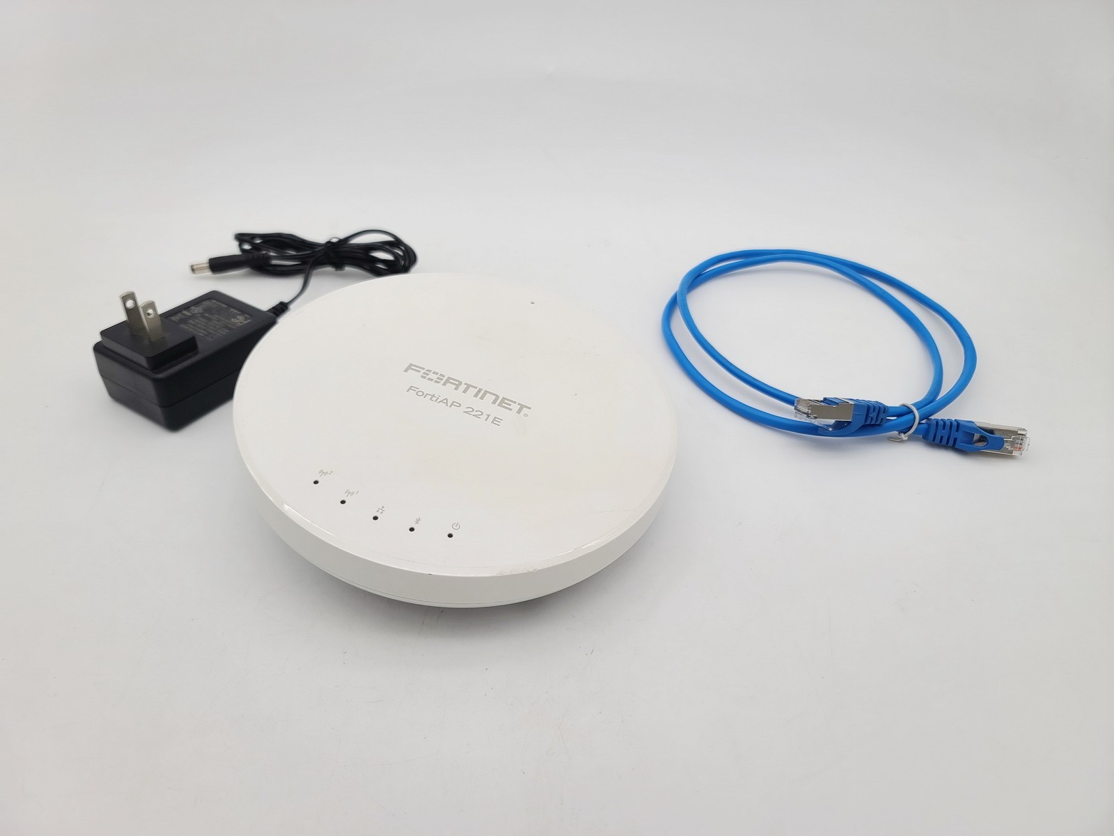 FORTINET FORTIAP 221E FAP-221E DUAL-BAND WIRELESS ACCESS POINT ROUTER W ADAPTER