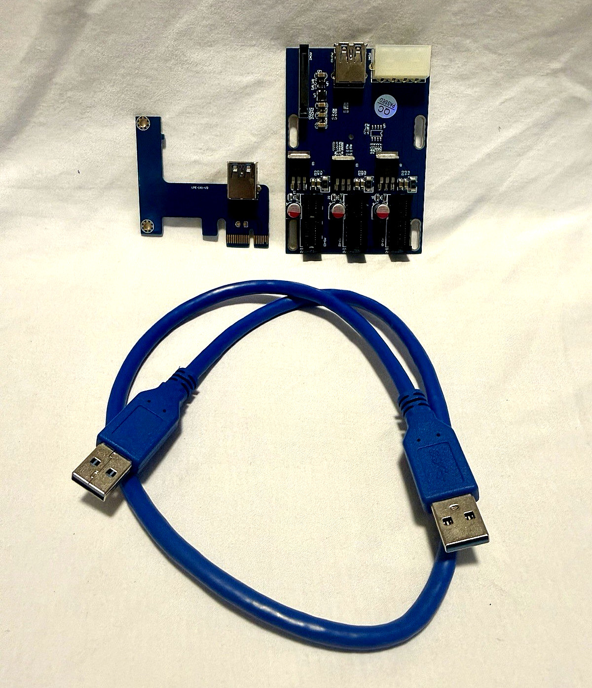 DeLOCK 41442 PCIe x1 to 3 PCIe x1 Riser Expansion Card USB Cable New