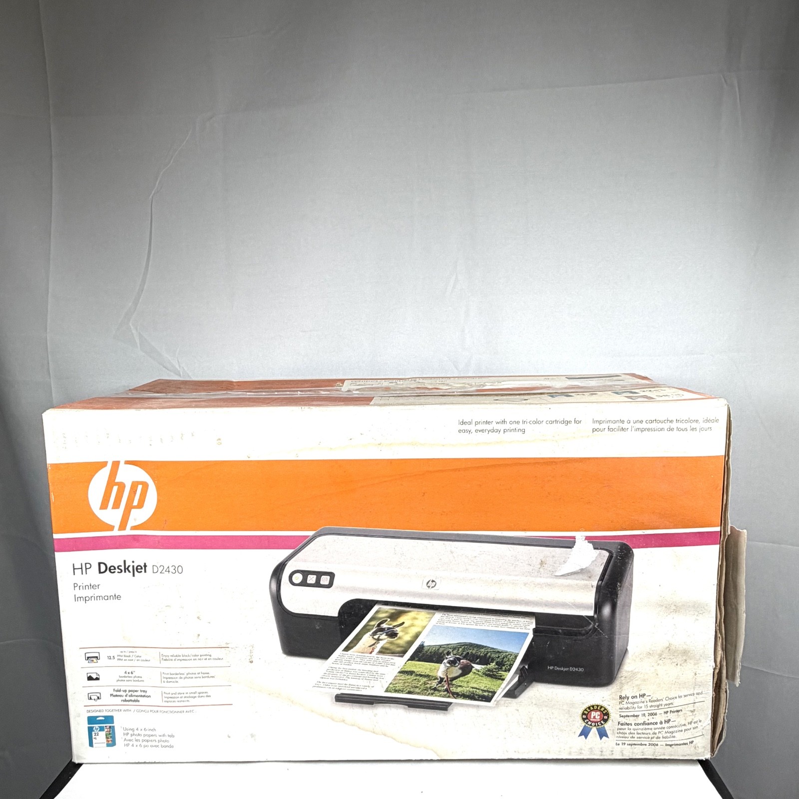 NEW IN BOX  HP Deskjet D2430 Standard Inkjet Printer Model # (1P) CB614A  / New