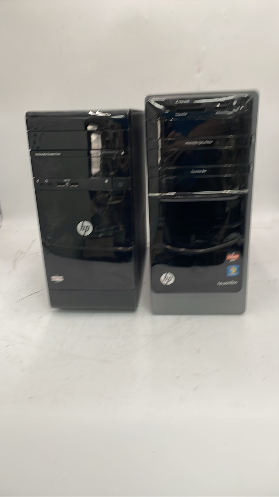 HP Pavilion p2-1334 P7 1137c Desktop For Parts Repair Lot of 2