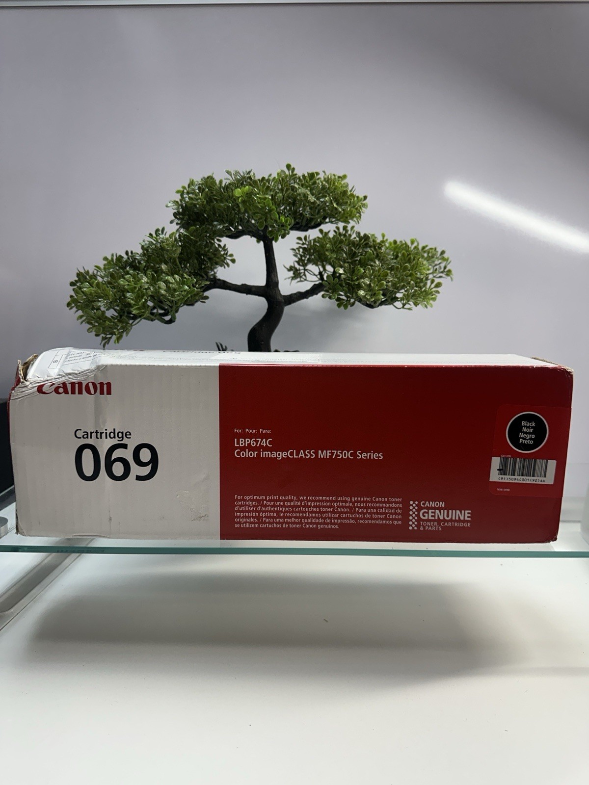 Canon GENUINE ORIGINAL 069 Black Toner Cartridge LBP674C Damage On The Box Seal