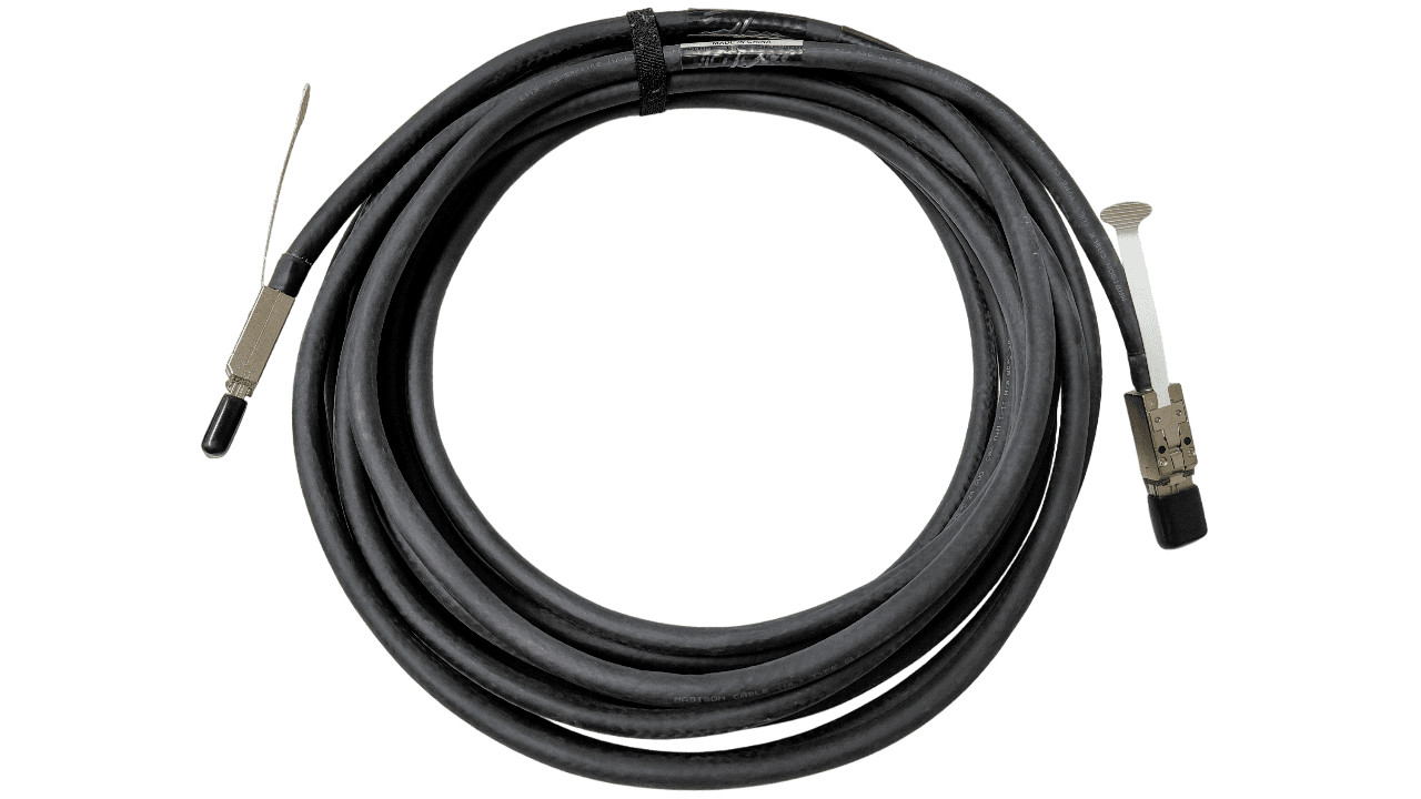 038-003-658 EMC Amphenol 10M SAS Mini-SAS External Cable SFF-8088