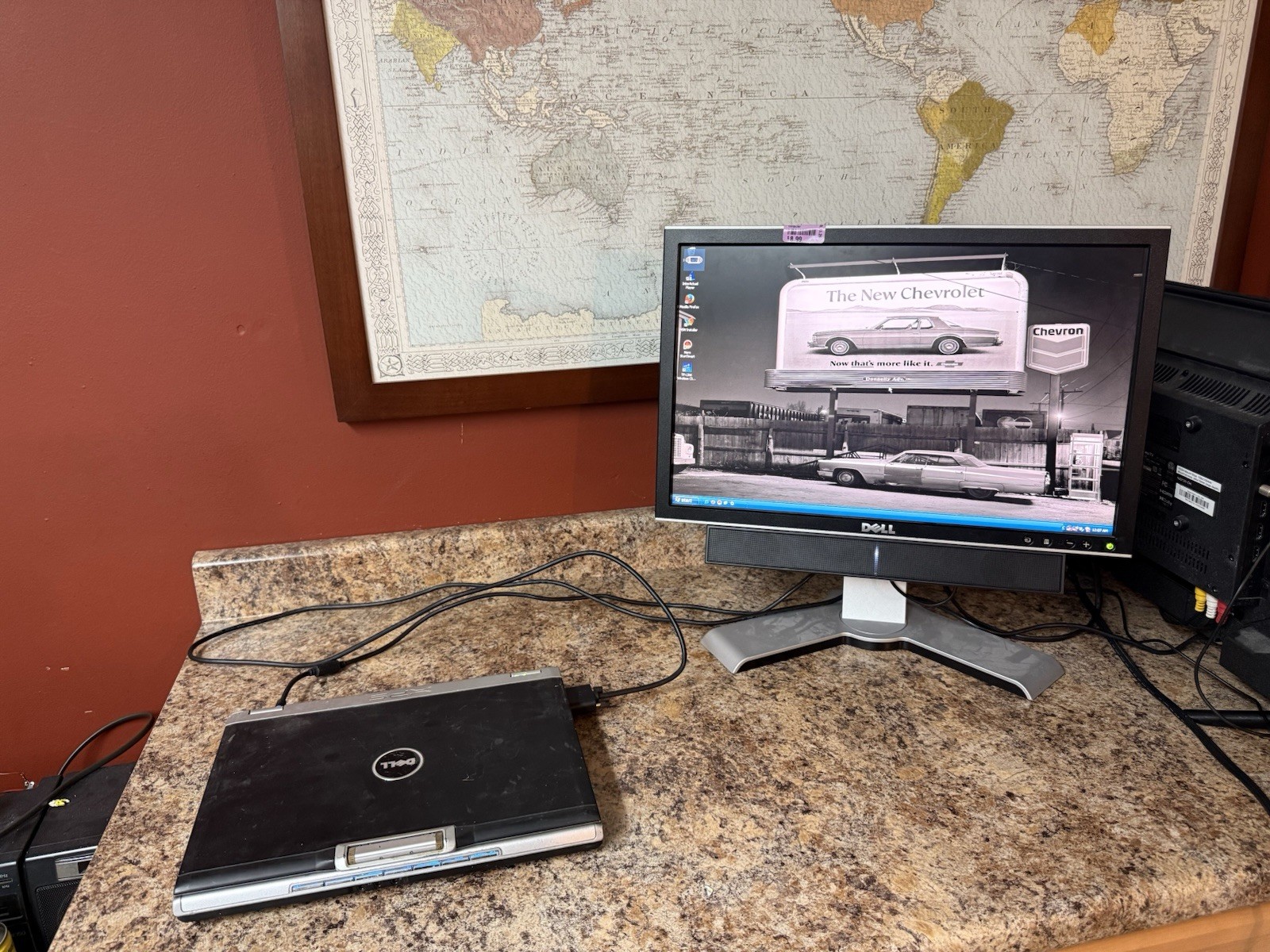 Dell XPS M1210 Windows XP Laptop Works With External Monitor Screen Needs Repair