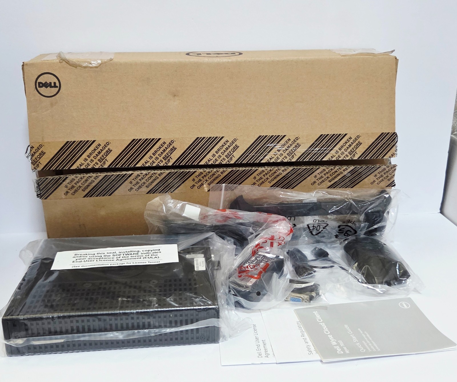 DELL WYSE CLOUD 7010 AMD-G-T56N@1.65Ghz, 4GB, 16GB SSD, WINDOWS 7, AMD RADEON HD
